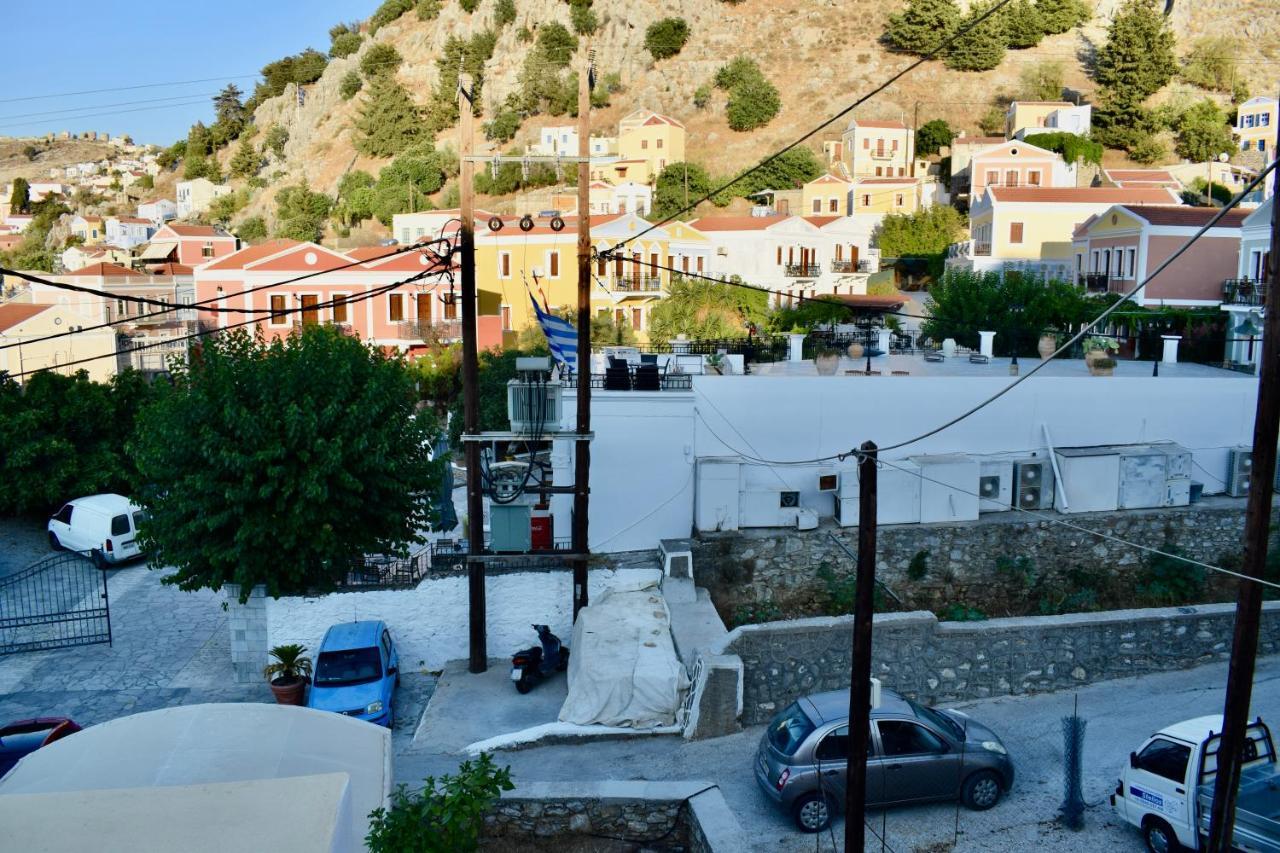 Willa Κουλουντρη Simi Zewnętrze zdjęcie